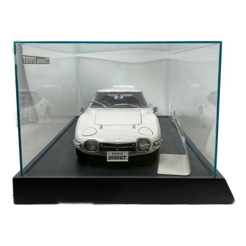DeAGOSTINI (デアゴスティーニ) TOYOTA 2000GT 1:10 モデルカー