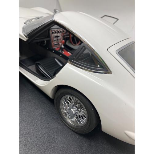 DeAGOSTINI (デアゴスティーニ) TOYOTA 2000GT 1:10 モデルカー