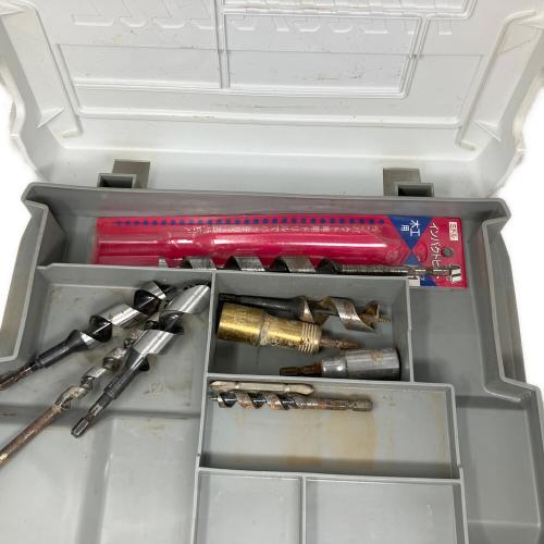 MAKITA (マキタ) インパクトドライバー TD138DRFXB