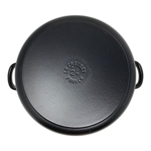 LE CREUSET (ルクルーゼ) 両手鍋 24cm ブラック｜トレファクONLINE