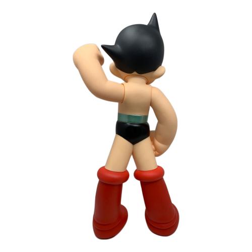 鉄腕アトム 模型 生誕2周年記念モデル