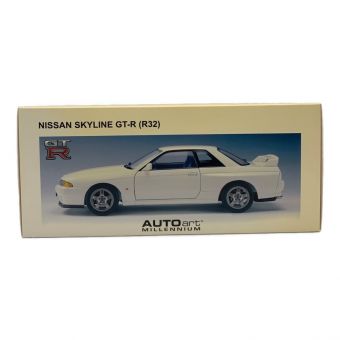 AUTOart (オートアート) モデルカー スカイライン GT-R32