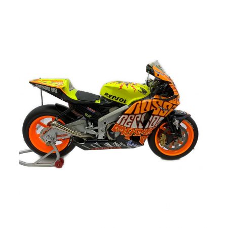 MINICHAMPS (ミニチャンプス) モデルバイク 1/6　HONDA RC211V GP2003