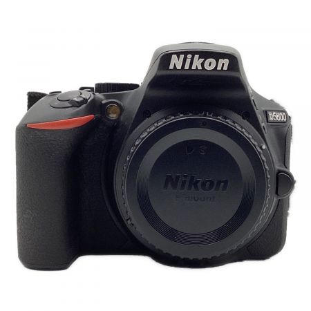 Nikon (ニコン) デジタル一眼レフカメラ D5600