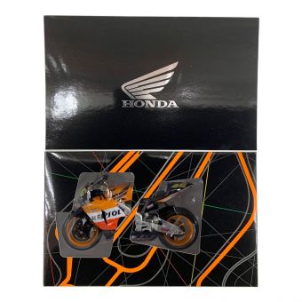 ixoMODELS　TWIN RING MOTEGI ミニバイク 1/12 HONDA RC211V 2003 V. Rossi
