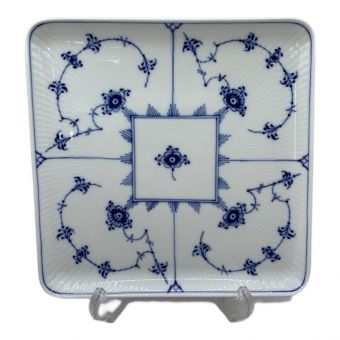 ROYAL COPENHAGEN (ロイヤル・コペンハーゲン) スクエアプレート ブルーフルーテッド・プレイン
