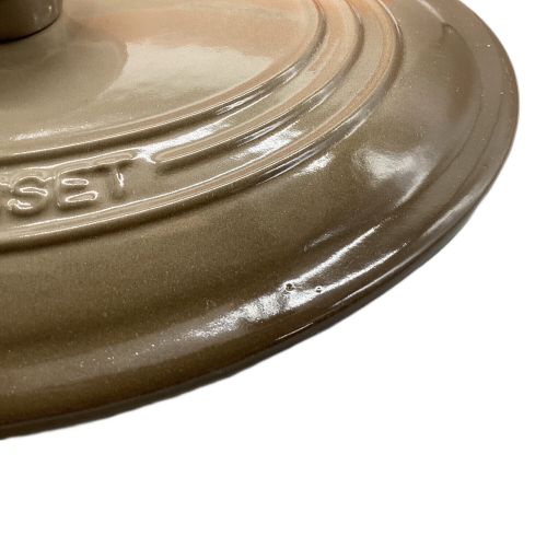 LE CREUSET (ルクルーゼ) 両手鍋 ライトグレー