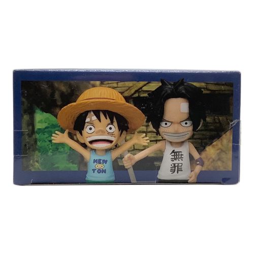 ONE PIECE (ワンピース) フィギュア EVENT LIMITED ルフィ エース ワールドコレクタブルフィギュア