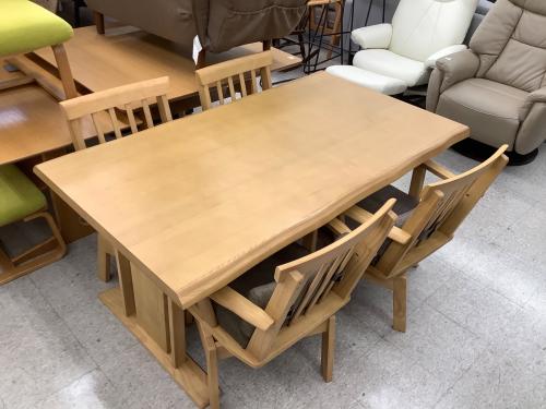 ニトリ ダイニング5点セット サザナミ