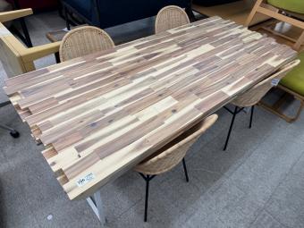 ダイニング5点セット 木村商事　ナチュラル×ブラック 天板キズ有 天然木　LOGO TABLE