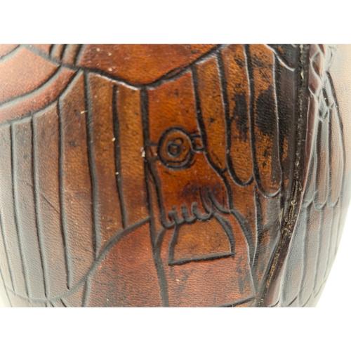 花瓶 古代メソポタミアの意匠