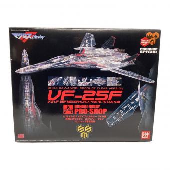 BANDAI (バンダイ) プラモデル アニメキャラクター 1/72 VF-25メサイアバルキリー アルト機 河森正治プロデュースクリアバージョン プロショップ専用商品
