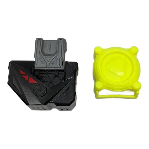 仮面ライダーゼロワン (カメンライダーゼロワン) 仮面ライダー DXゼロワンドライバー＆強化形態プログライズキーセット 動作確認済み