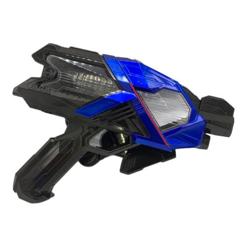 仮面ライダーゼロワン (カメンライダーゼロワン) 仮面ライダー DXエイムズショットドライバー アサルトウルフ＆ランペイジガトリングプログライズキーセット