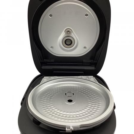 Panasonic (パナソニック) 炊飯器 SR-FE101 2022年製 5.5合(1.0L