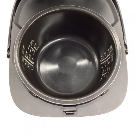 Panasonic (パナソニック) 炊飯器 SR-FE101 2022年製 5.5合(1.0L