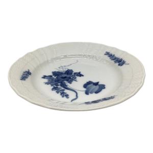 ROYAL COPENHAGEN (ロイヤル・コペンハーゲン) プレート 20cm ブルーフラワー・カーブ