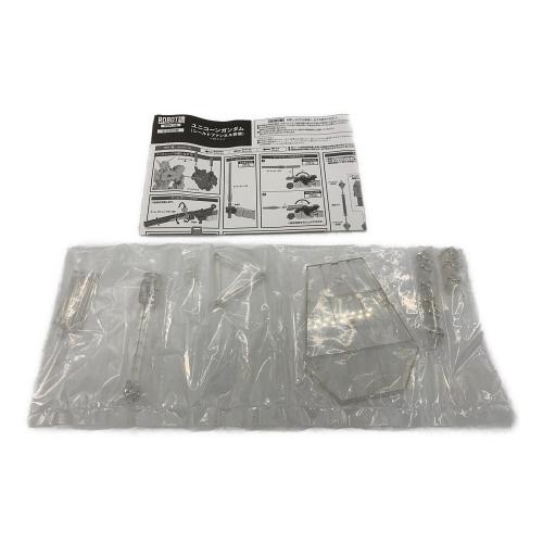 BANDAI (バンダイ) ROBOT魂 RX-0ユニコーンガンダム(シールドファンネル装備)