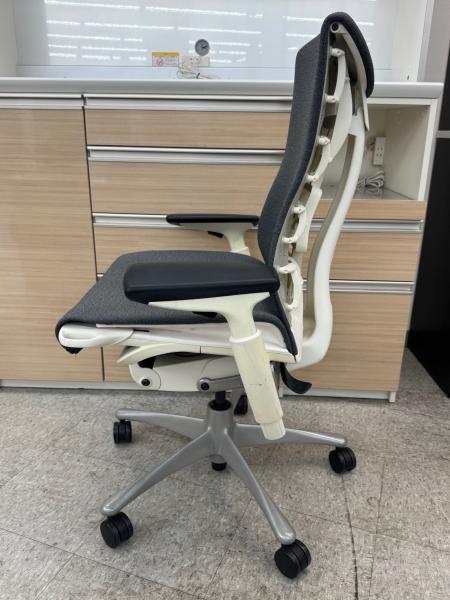 Herman Miller  セルチェア グレー 【トレファク上福岡】 Herman Miller (ハーマンミラー) エンボディチェア グレー｜トレファク