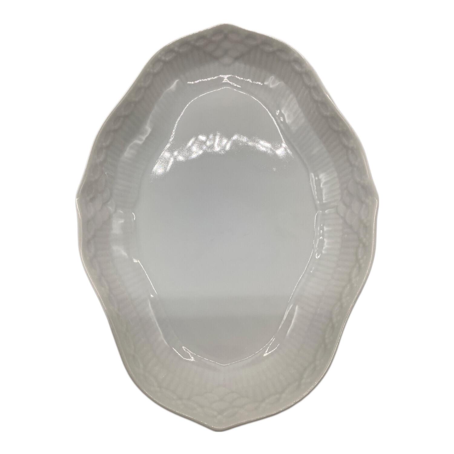 ☆美品☆ロイヤルコペンハーゲン ハーフレース トライアングル プレートディッシュ Amazon.co.jp: ロイヤルコペンハーゲンブルーフルーテッドハーフ