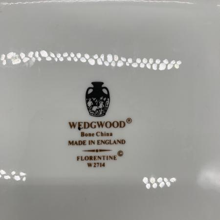 ※未使用保管品　ウェッジウッド　フロレンティーンプラチナ スクエアプレート 未使用保管品 ウェッジウッド フロレンティーンプラチナ