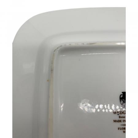 Wedgwood (ウェッジウッド) スクエアプレート フロレンティーン