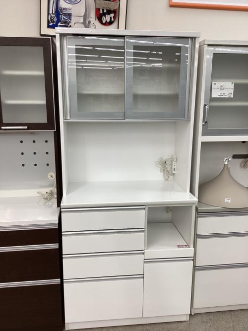 ニトリ カップボード 上下分割タイプ ホワイト