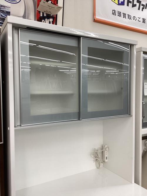 ニトリ カップボード 上下分割タイプ ホワイト