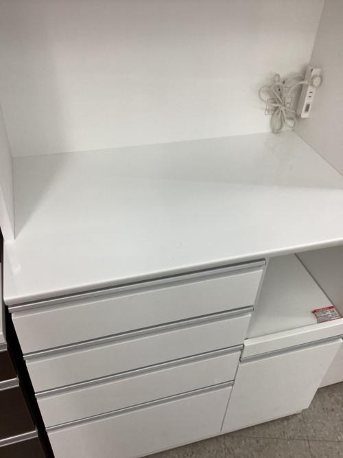 ニトリ カップボード 上下分割タイプ ホワイト