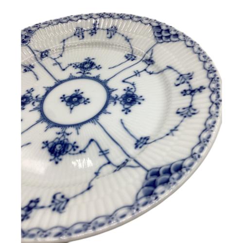 ROYAL COPENHAGEN (ロイヤル・コペンハーゲン) 19cmプレート ブルーフルーテッド・ハーフレース