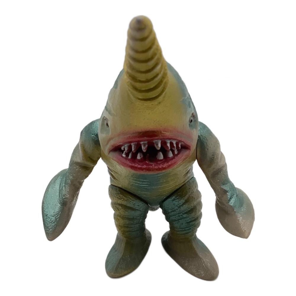 ポピー ウルトラ怪獣 グビラ ソフビフィギュア｜トレファクONLINE