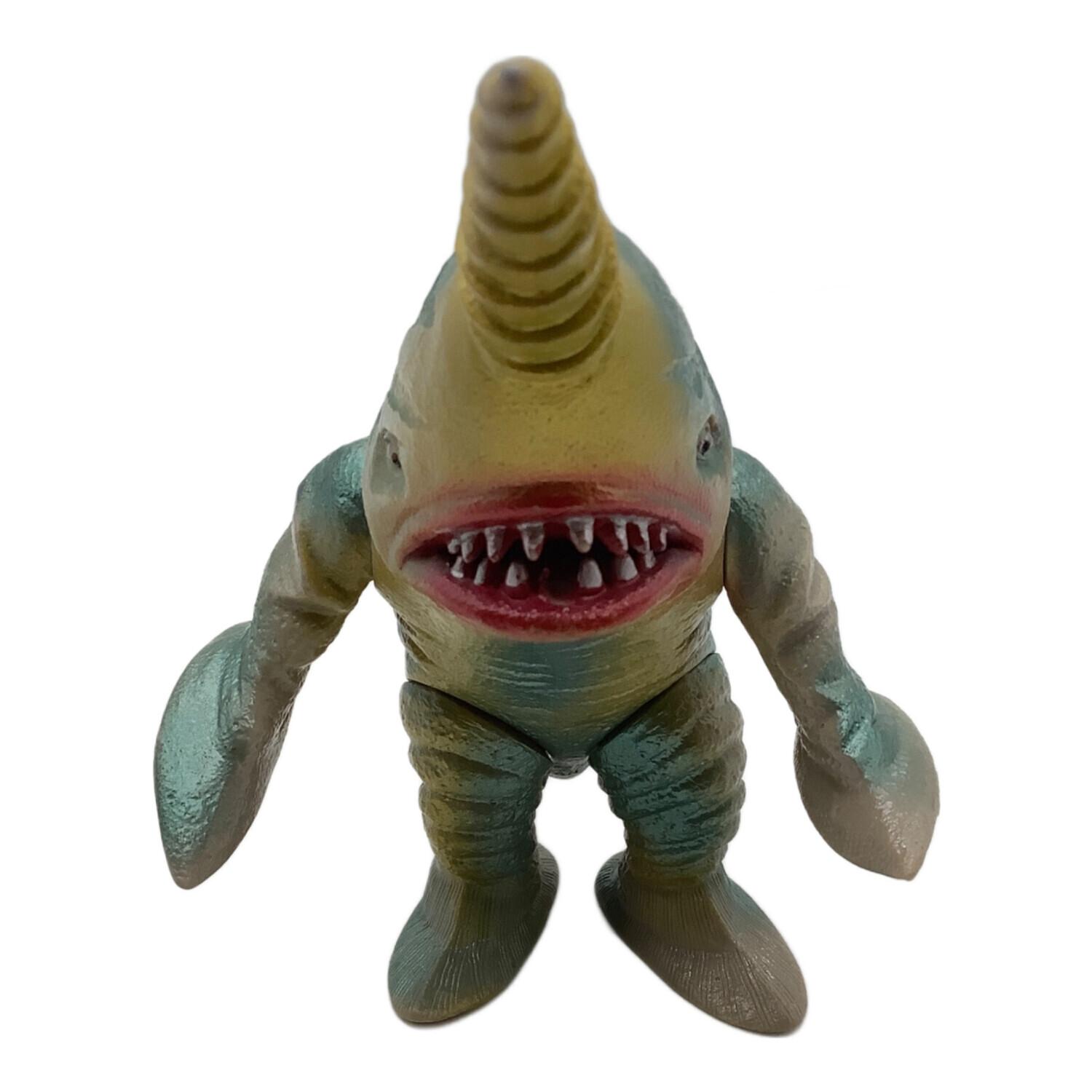 ポピー ウルトラ怪獣 グビラ ソフビフィギュア｜トレファクONLINE