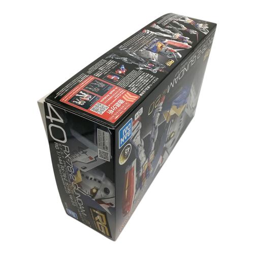 BANDAI (バンダイ) RG RX-78-2 ガンダム ver.2.0 ガンプラ