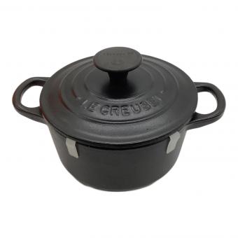 LE CREUSET (ルクルーゼ) 両手鍋 フランス製 14cm* マットブラック シグニチャーココット・ロンド