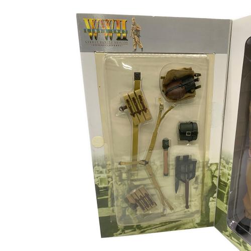 ドラゴンモデルズ 1/6フィギュア 独アフリカ軍 レオポルド フィギュア