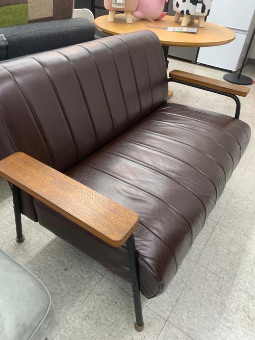 ニトリ 2人掛けソファー ブラウン