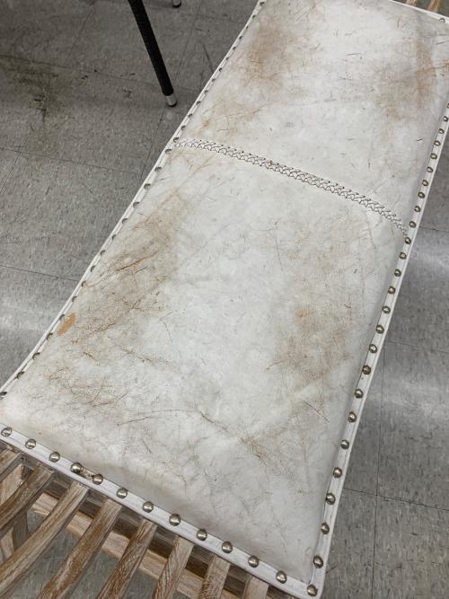 カルティニベンチ ホワイト×ナチュラル