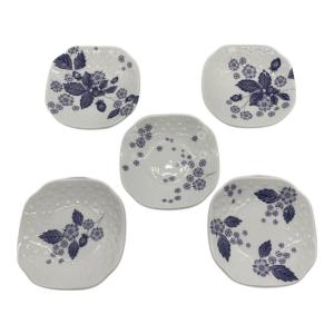 Wedgwood (ウェッジウッド) 小皿 ストロベリーブルーム