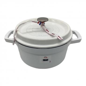 ブランド：Staub】商品一覧｜中古・リサイクルショップの公式通販