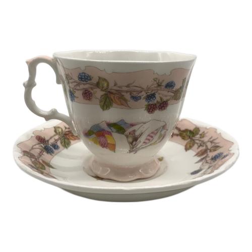 ROYAL DOULTON (ロイヤルドルトン) カップ&ソーサー ブランブリーヘッジ