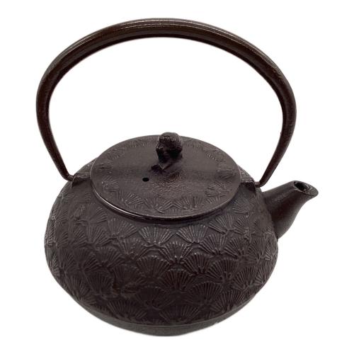 南部鉄器 (ナンブテッキ) 鉄瓶