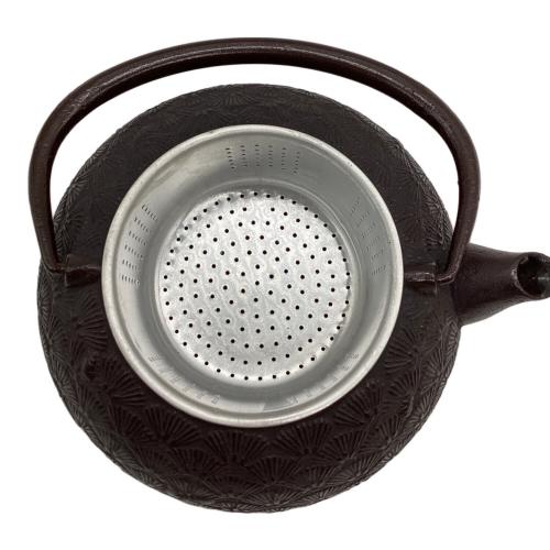 南部鉄器 (ナンブテッキ) 鉄瓶