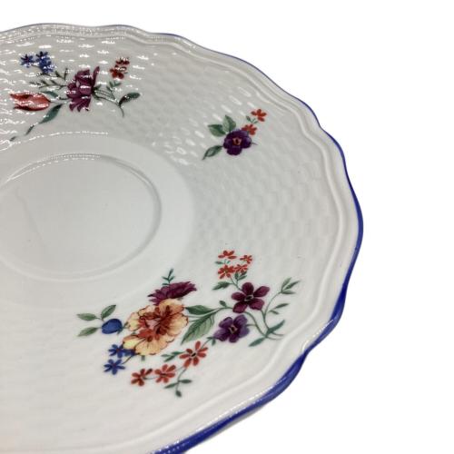 Wedgwood (ウェッジウッド) カップ&ソーサー ホワイト×ブルー TAFFETA FLOWERS