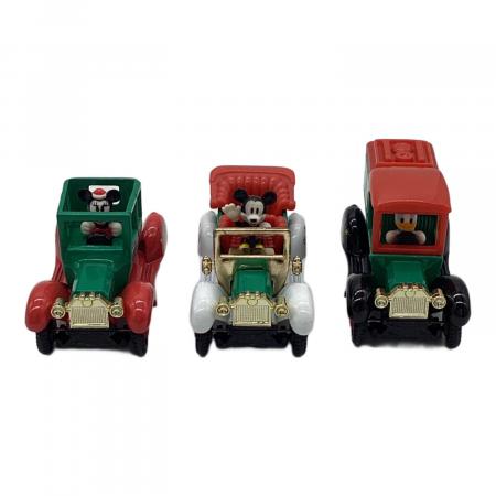 キャラトミカ　ディズニーコレクションクリスマス　　パッケージから楽しいクリスマスソングが流れるよ！ TOMY (トミー) キャラトミカ ディズニーキャラクターコレクション