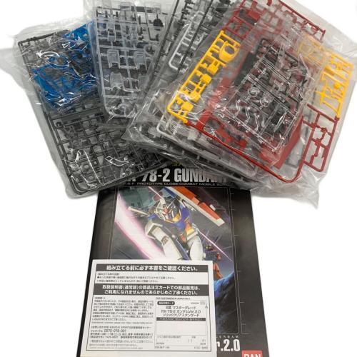 MG1/100 RX-78-2ガンダムVer.2.0ソリッドクリアスタンダード