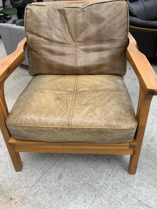 WTW (ダブルティー) ティズモソファ ブラウン