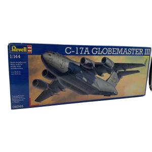 Revell  04044 C-17 Globemaster III