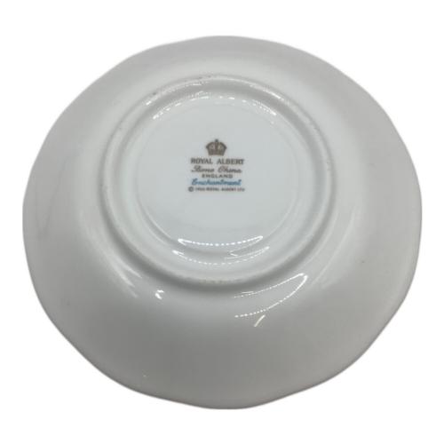 ROYAL ALBERT (ロイヤルアルバート) カップ&ソーサー エンチャントメント