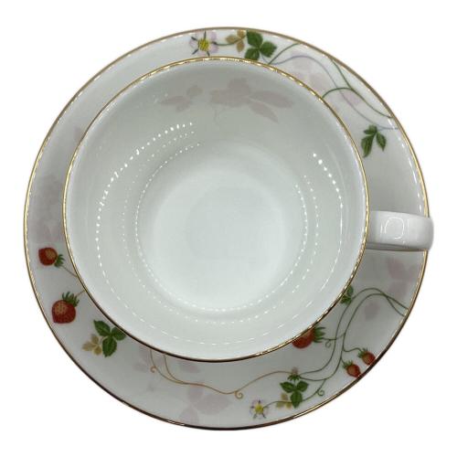 Wedgwood (ウェッジウッド) カップ&ソーサー ワイルドストロベリー デルフィ