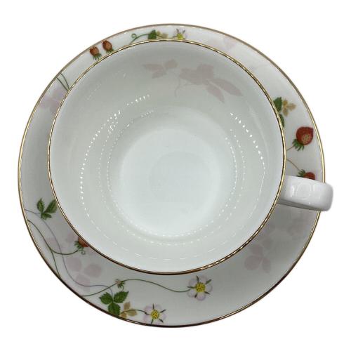 Wedgwood (ウェッジウッド) カップ&ソーサー ワイルドストロベリー デルフィ